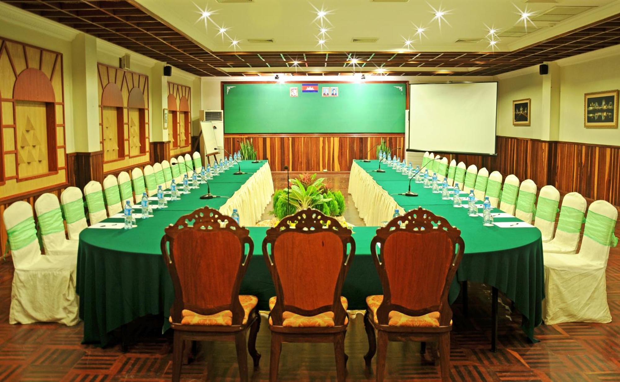 Angkor Hotel Siem Reap Business photo